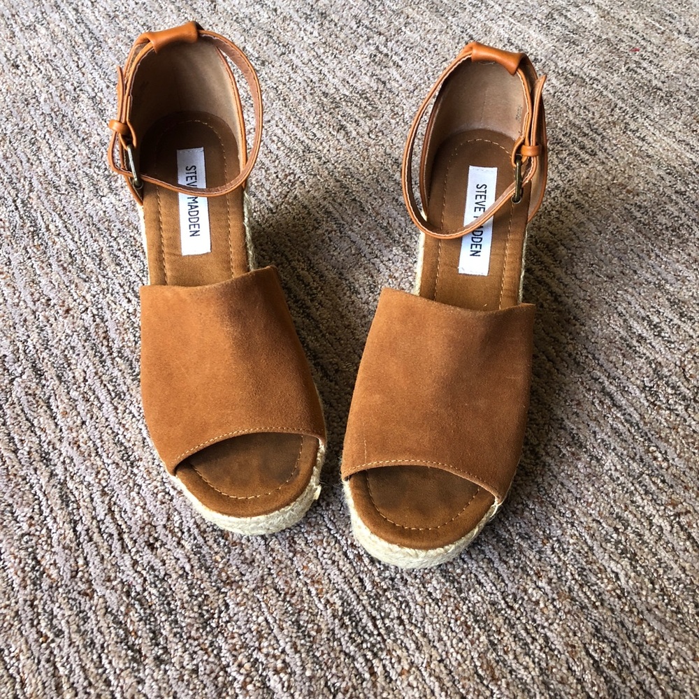 Size 9 Brown Steven Madden Wedge Sandals